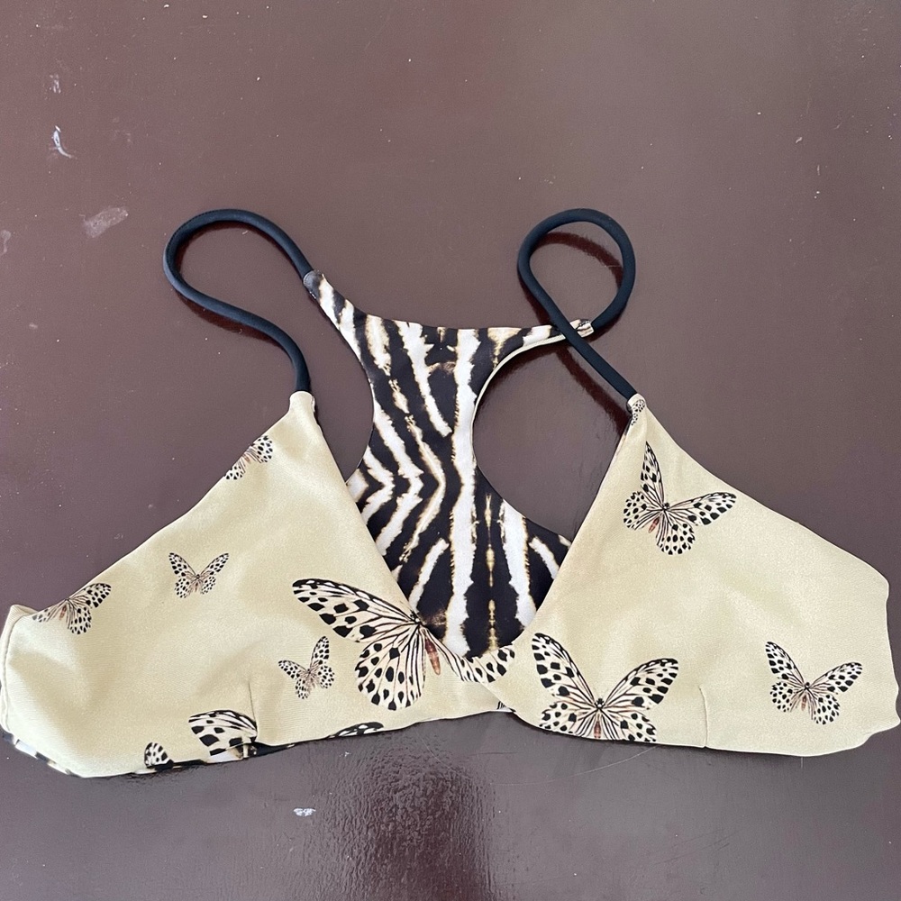 Frankie’s bikini set